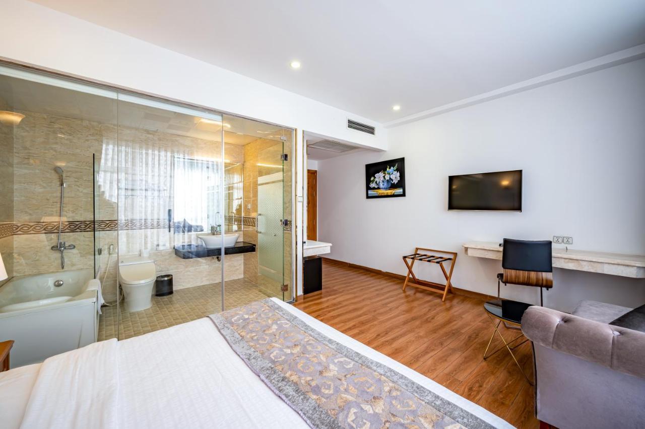 Acnos Grand Hotel ホーチミン市 エクステリア 写真